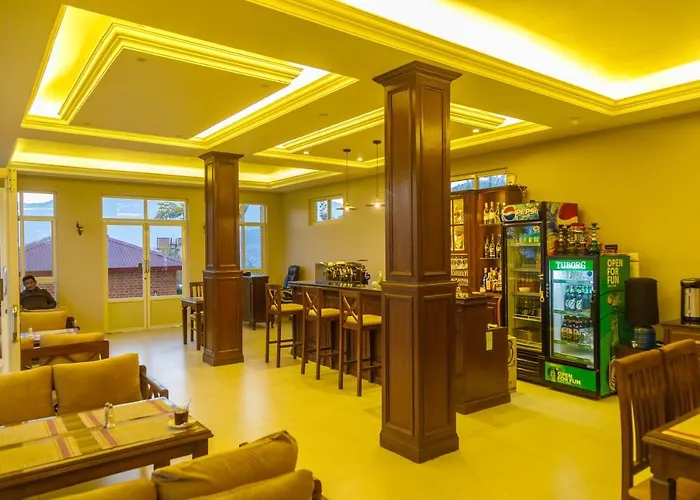 Himalaya Queen Bee Resort 3* カトマンズ